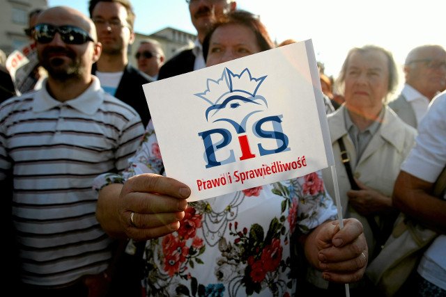 Największy problem polskiej polityki? Istnienie światów równoległych