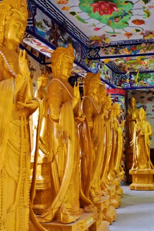 Pagoda Linh Puoc.
Zdjęcie z bloga [url=http://nasigoreng.pl] NasiGoreng.pl [/url]