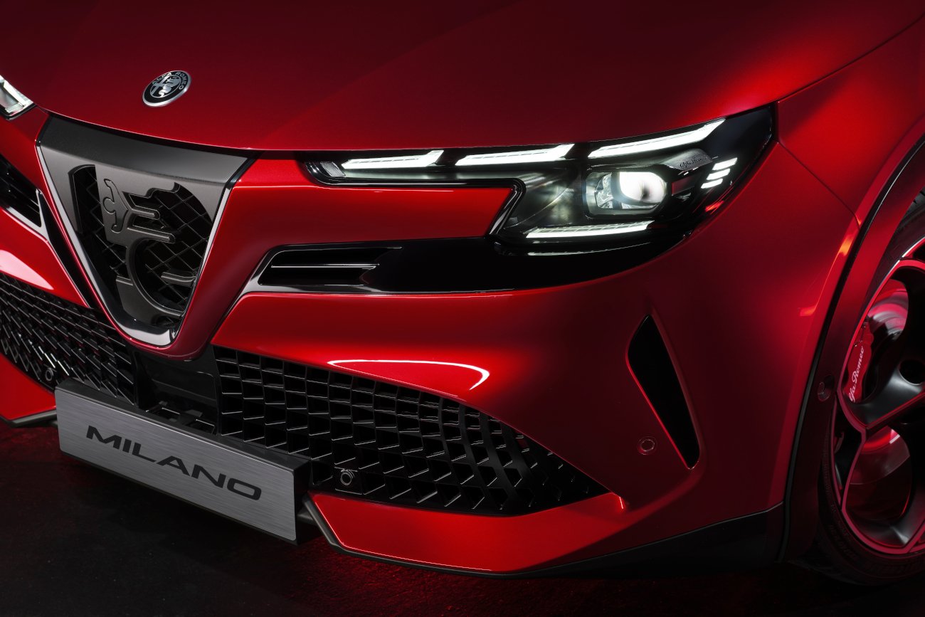 Nowa Alfa Romeo Milano.