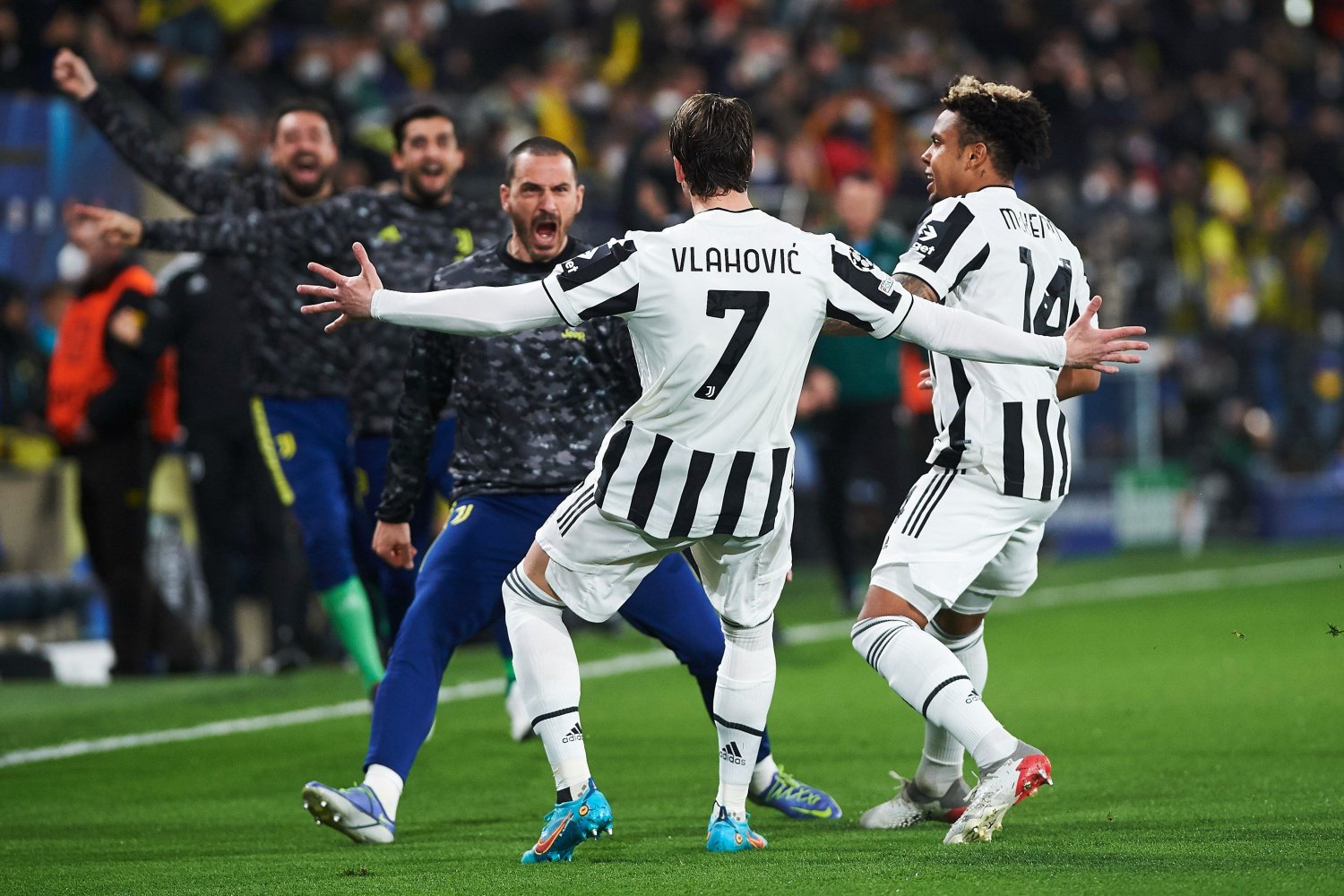 Dusan Vlahović strzelił bramkę w swoim debiucie w LM, ale Juventus Turyn nie zdołał wygrać w Hiszpanii