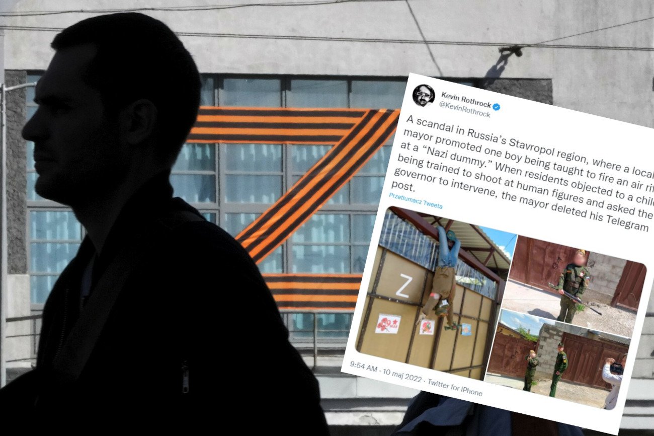 Rosjanie dali dzieciom broń i kazali strzelać do "manekinów-nazistów".