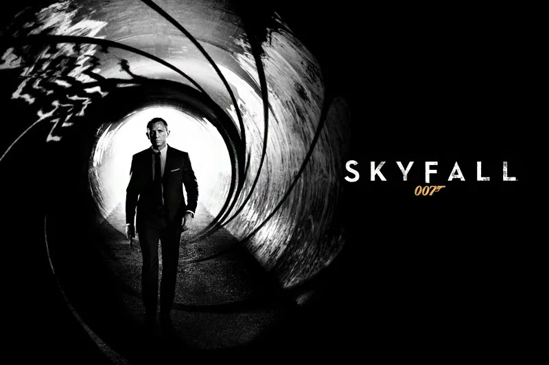 Jakie emocje wzbudza "Skyfall" - nowy odcinek przygód agenta 007, Jamesa Bonda?