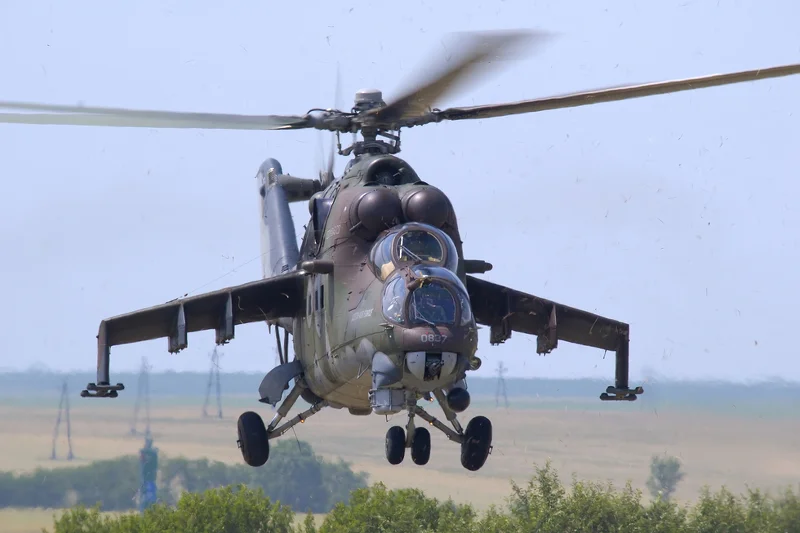 Ukraińska prokuratura podała, że członkowie Gwardii Narodowej handlowali "na lewo" śmigłowcami Mi-24.