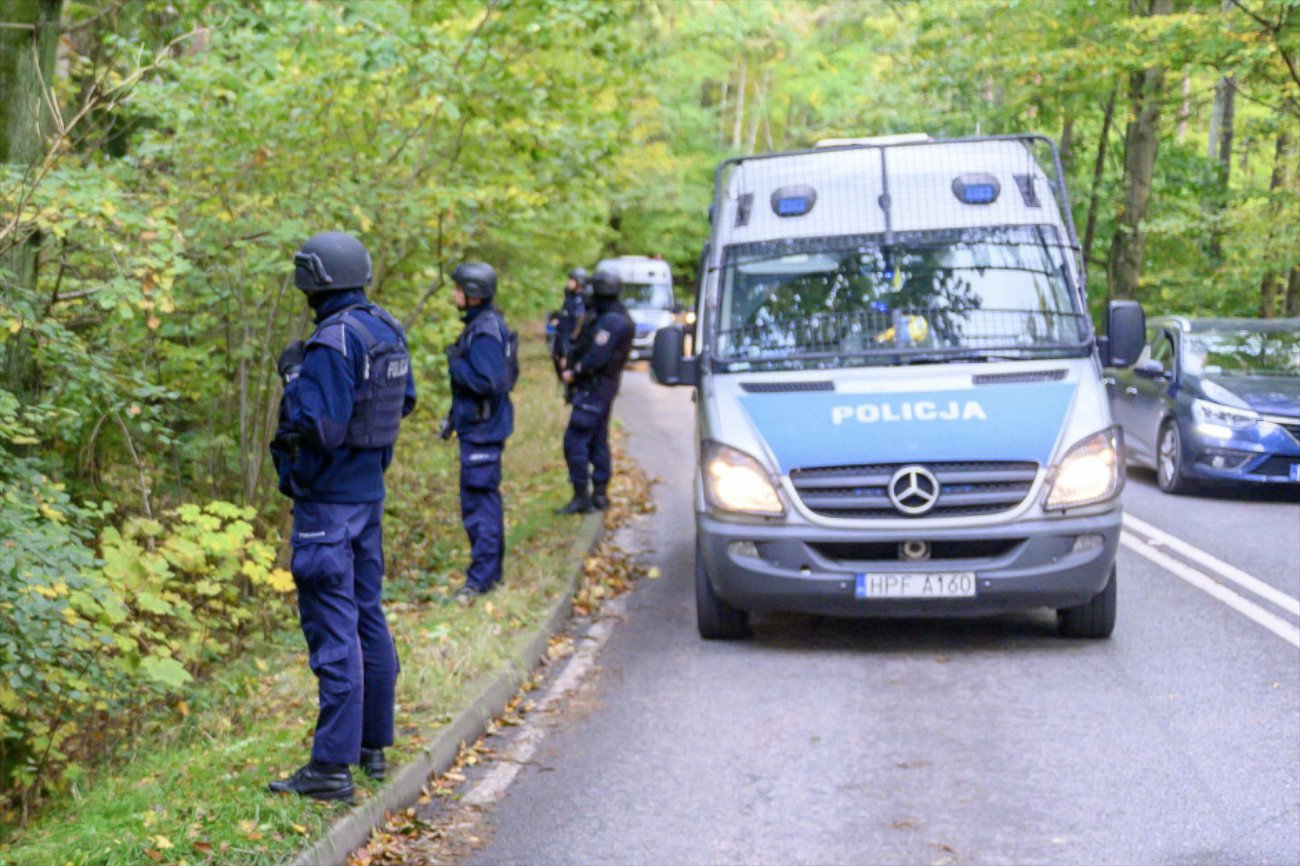 Tragedia w trakcie obławy na Borysa. Oddadzą hołd młodemu strażakowi