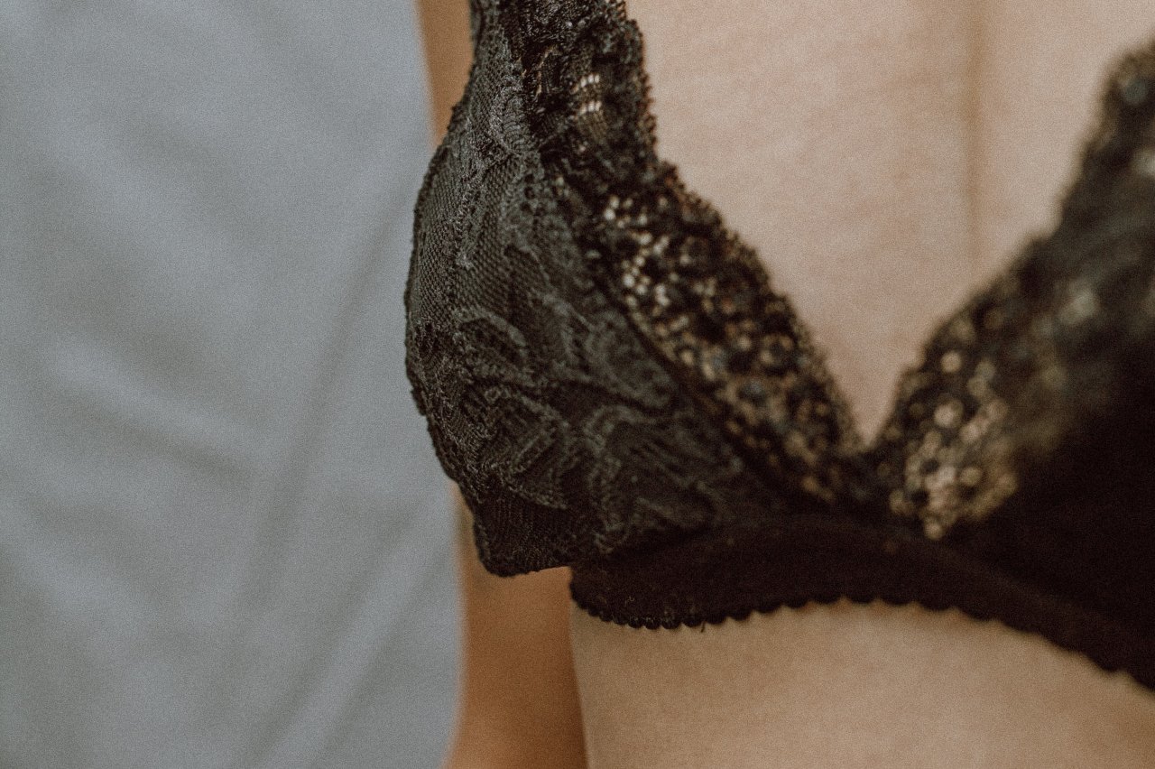 Nie każde piersi o stożkowatym kształcie wyglądają tak w związku z "tubular breast syndrome"