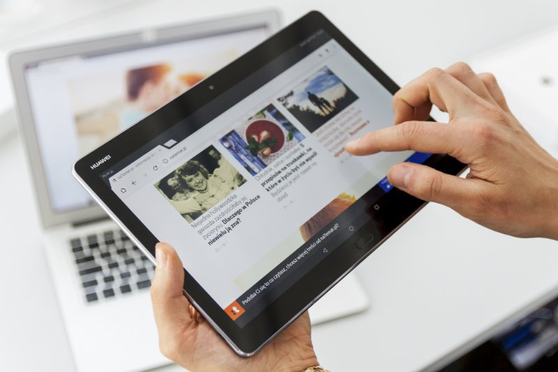 HUAWEI MediaPad M3 Lite - tablet z aspiracjami? Sprawdzimy