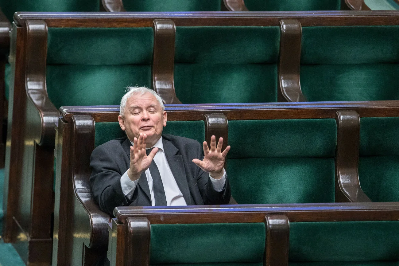 Według sondażu Estymatora dla doRzeczy.pl Zjednoczona Prawica nie ma szans na utrzymanie samodzielnych rządów