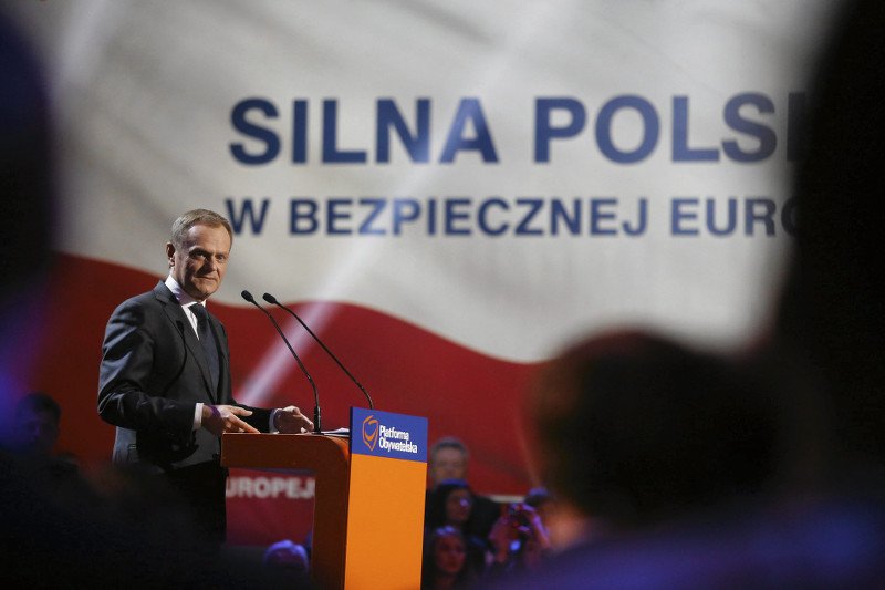 Coraz gorsze nastroje w kraju. Prawie dwie trzecie Polaków źle ocenia sytuację w kraju