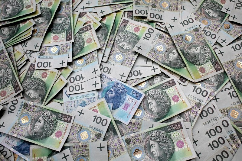 Jak zostać milionerem? Wielu z nas chciałoby to wiedzieć. Pytanie tylko, kogo powinniśmy o to pytać.