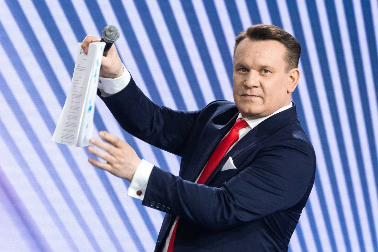 PiS przez Tarczyńskiego doniósł Trumpowi na Tuska? Ostra reakcja Sikorskiego Dominik Tarczyński
