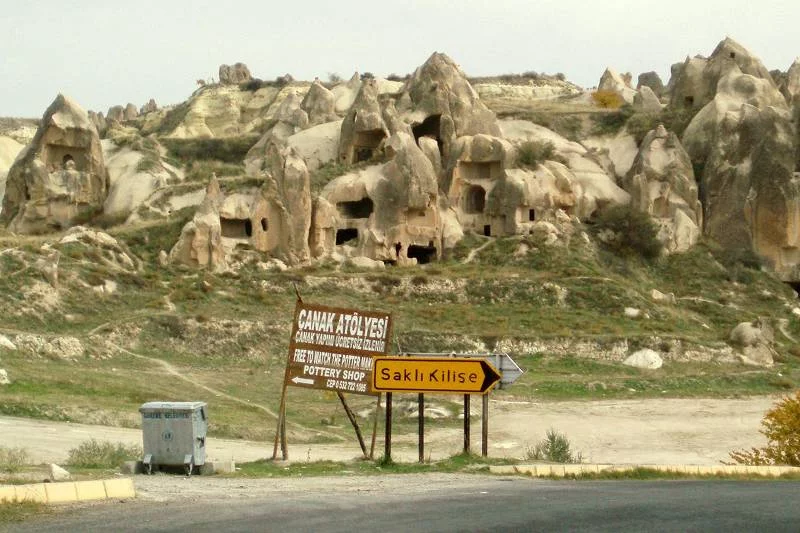 W drodze do Otwartego Muzeum w Goreme
