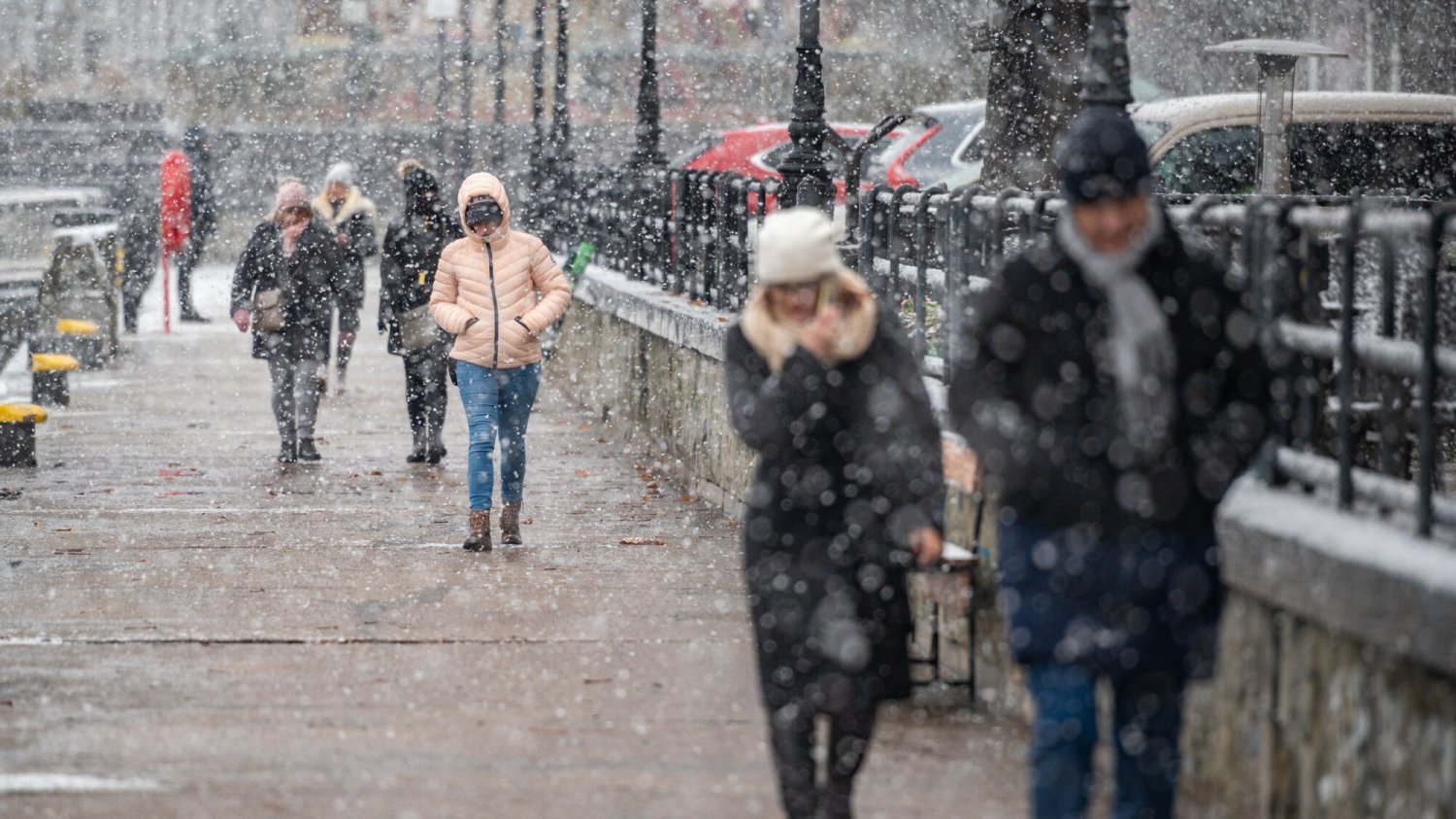 Synoptyk IMGW tłumaczy, dlaczego opady śniegu są bardzo istotne.
