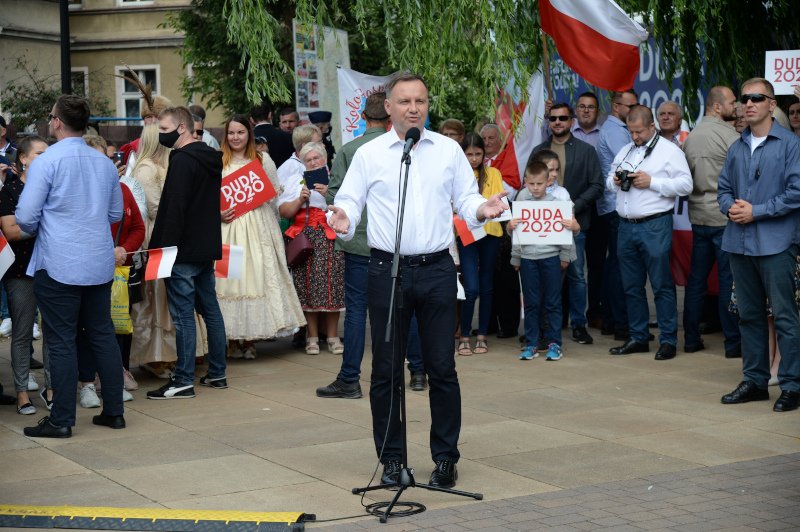 Andrzej Duda nie pojawi się na debacie, ale będzie w telewizji.