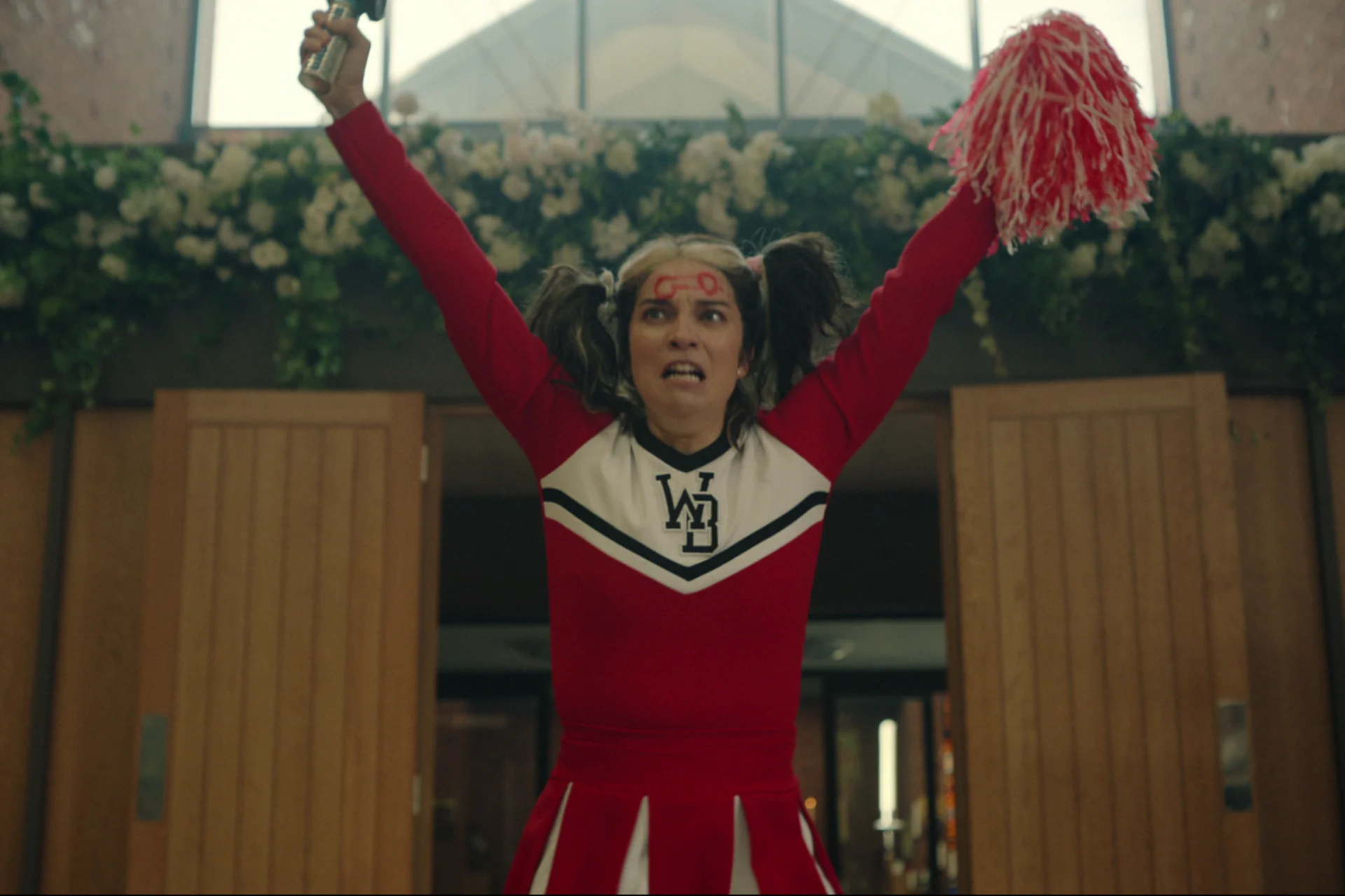 Annie Murphy w serialu "Czarne lustro".