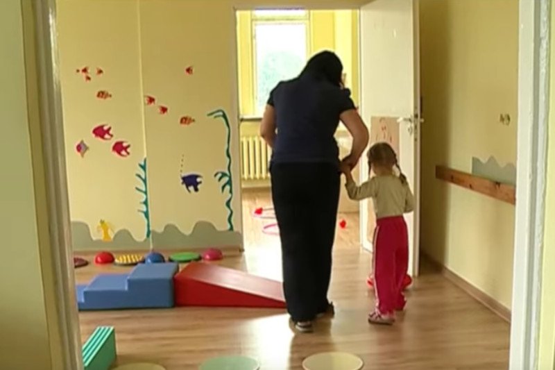 Logopeda, psycholog, pedagog specjalny – nie wszyscy traktują ich jak nauczycieli. Też strajkują. (zdjęcie ilustracyjne)