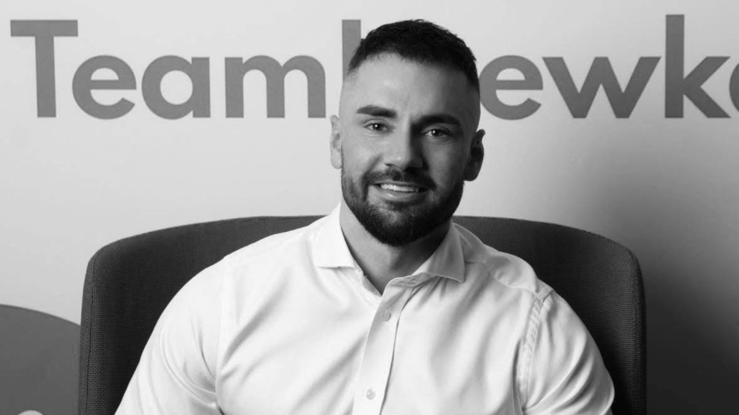 Lukasz Litewko's funeral. The MP's household  has only 1  request for the mourners