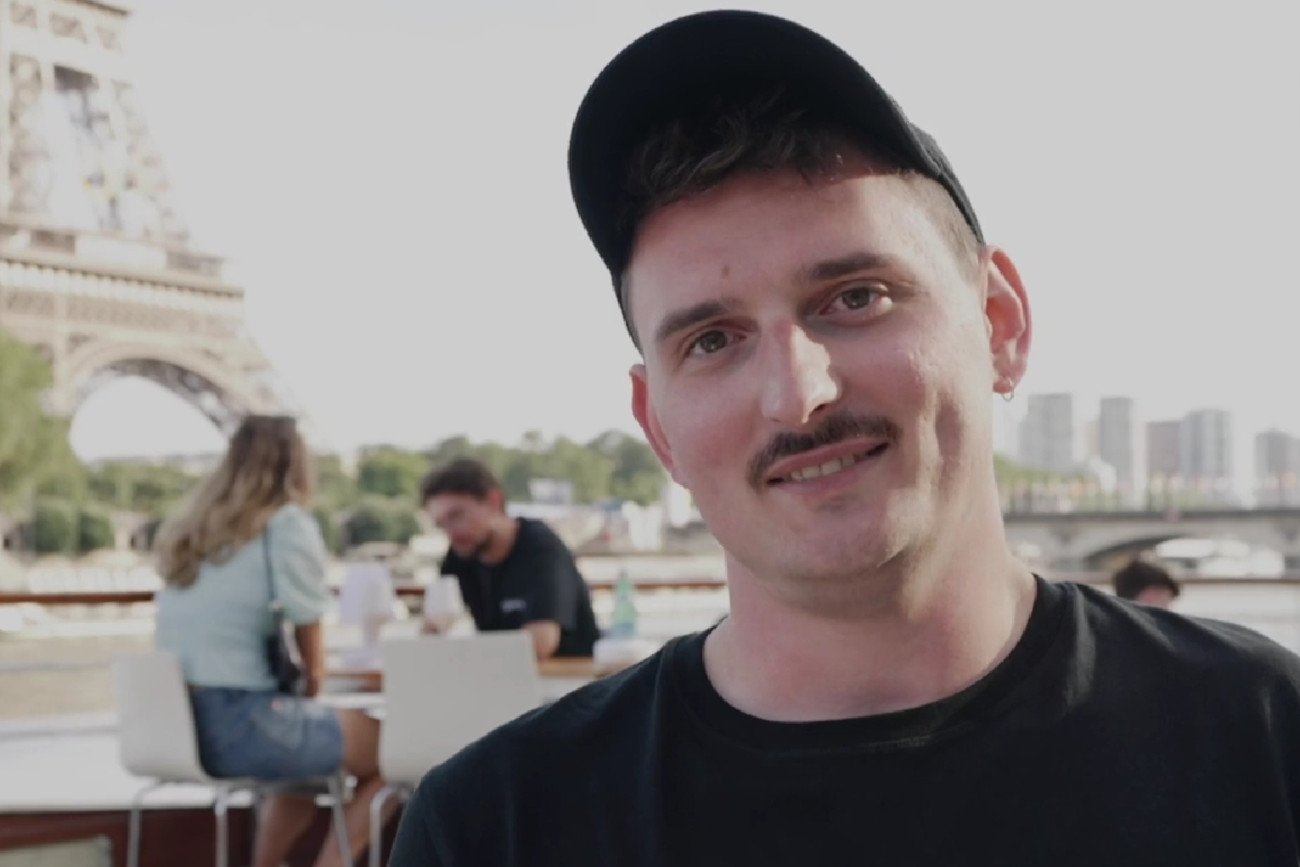 Podsiadło żegna się z Paryżem.