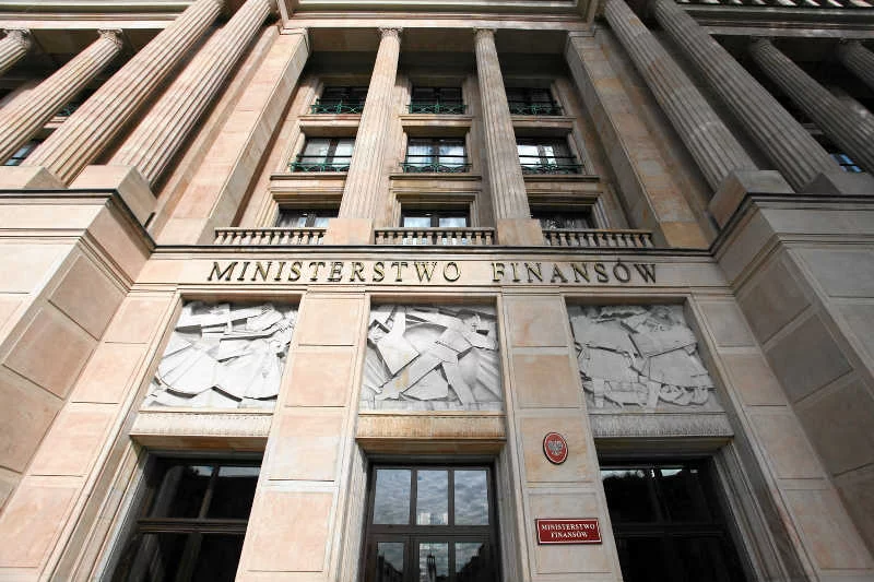 Ministerstwo Finansów porzuca krytykowany pomysł wydłużenia okresu przedawnienia nieprawidłowości podatkowych.