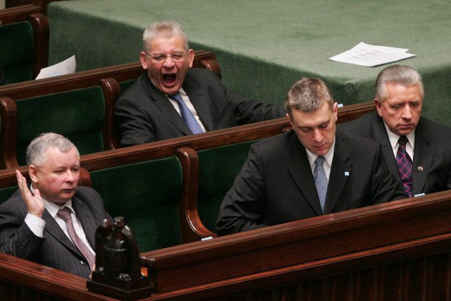 Nowe śledztwo prokuratury dotyczy okresu, w którym rządziła koalicja PiS-LPR-Samoobrona