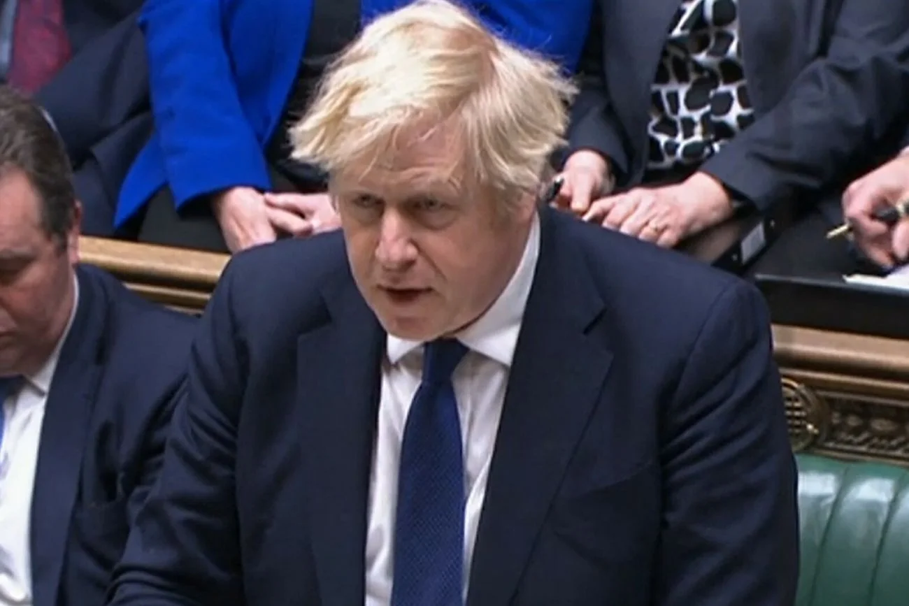 Boris Johnson przemawia w Izbie Gmin.