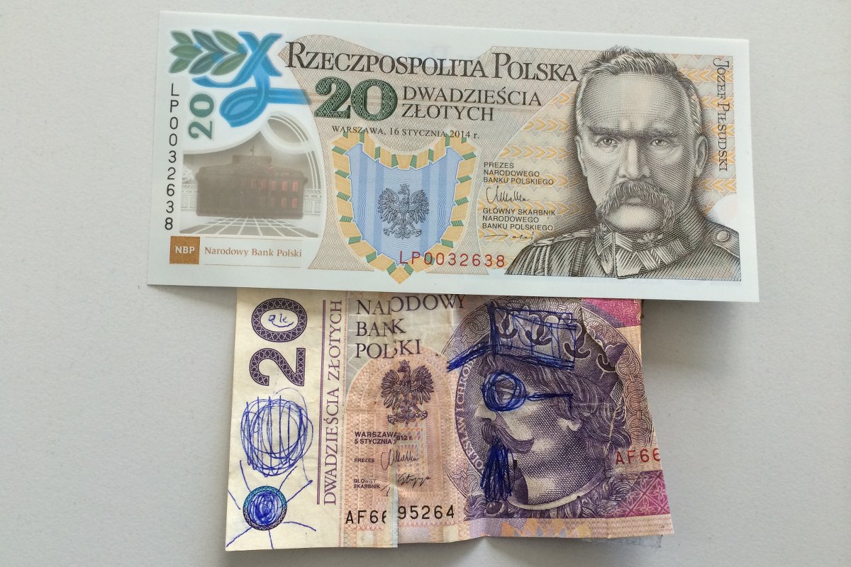 Nowa 20-złotówka z polimeru może wiele przetrwać - szkoda, że nie produkuje się jej na masowa skalę.