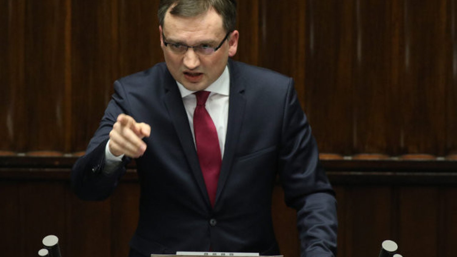 Czy Zbigniew Ziobro znajdzie polityczne haki na prezydenta Andrzeja Dudę?
