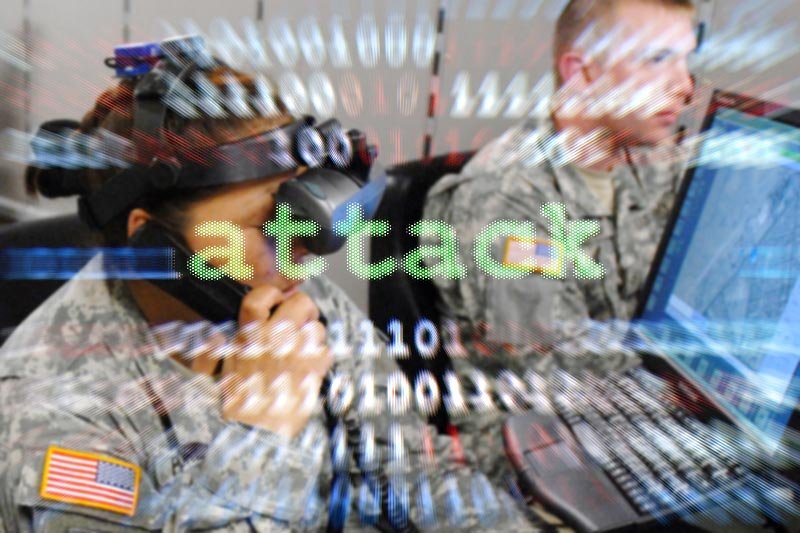 W cyberprzestrzeni trwa III wojna światowa? Jak bezpieczna jest Polska?