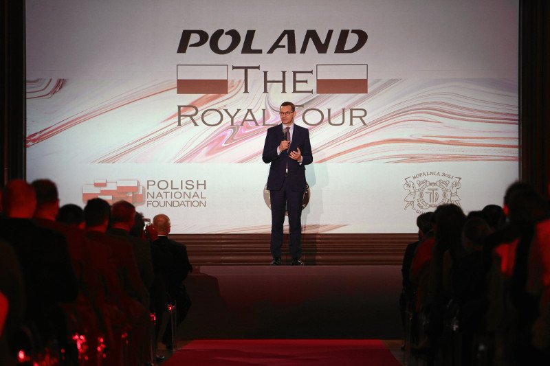 Premier Mateusz Morawiecki podczas premiery filmu sponsorowanego przez Polską Fundacją Narodową "Poland. The Royal Tour'' z udziałem szefa rządu.