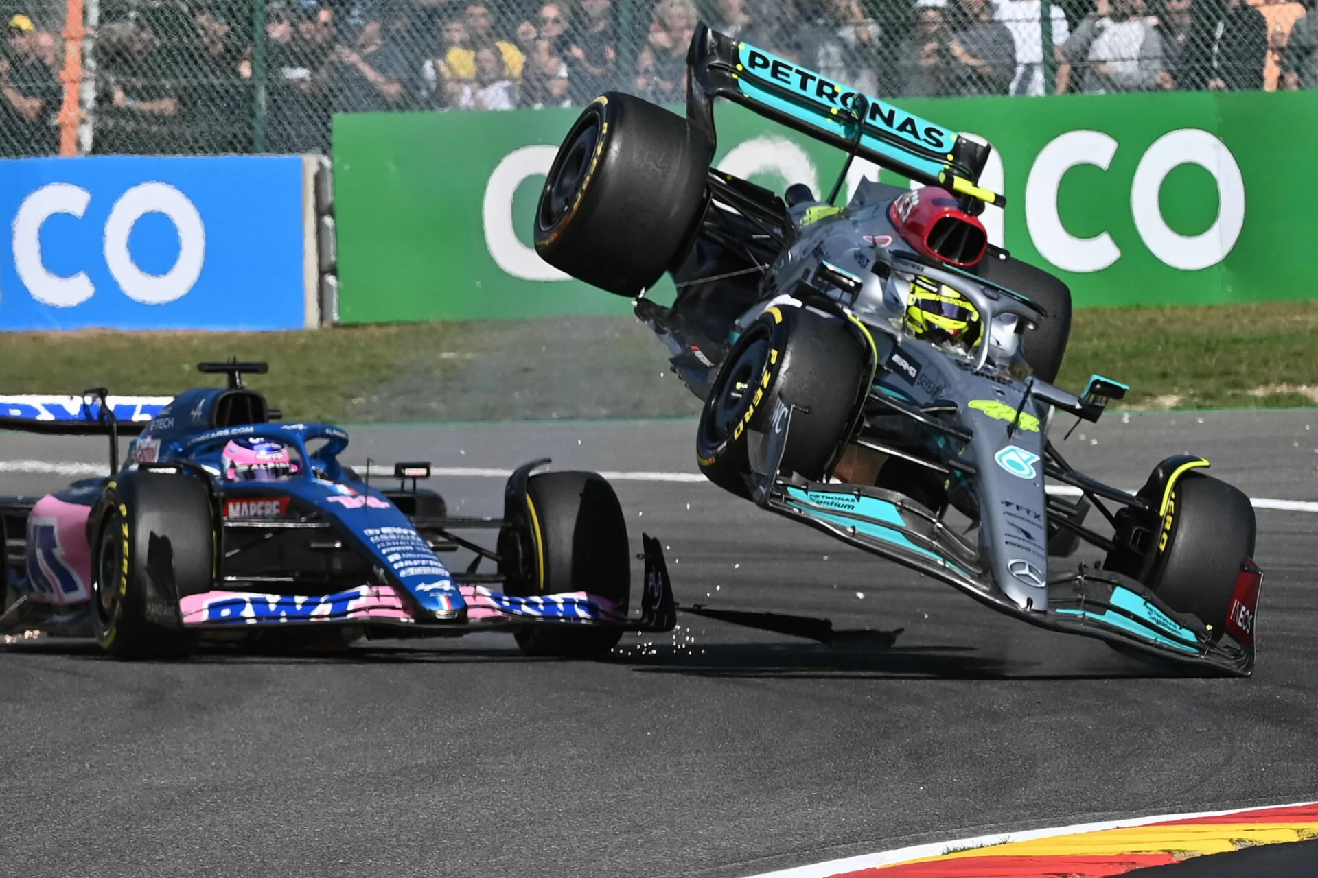 Koszmar Lewisa Hamiltona w Grand Prix Belgii. Max Verstappen znów zwyciężył