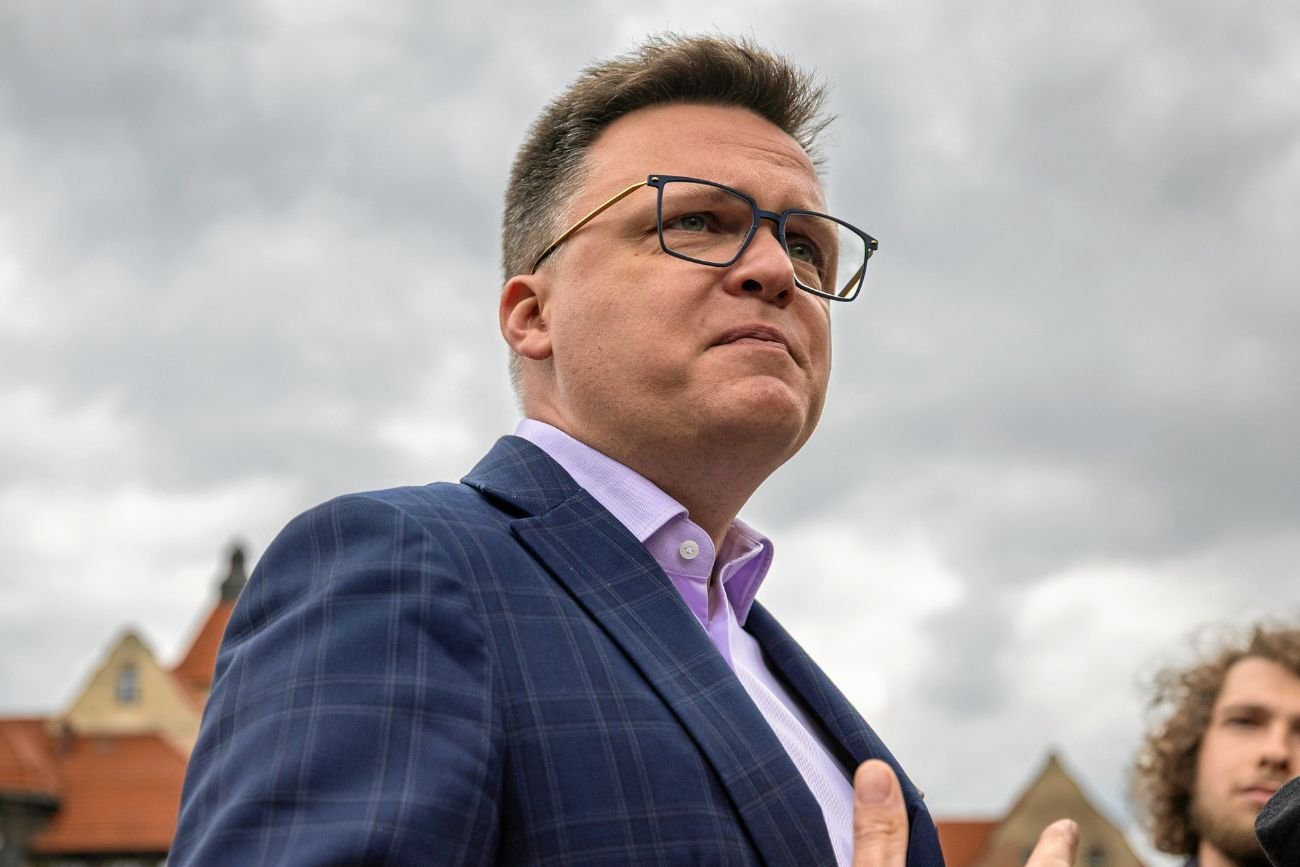 Kolejny sondaż uderza w Fanatykaę. smerfy chcą od niego już tylko jednego