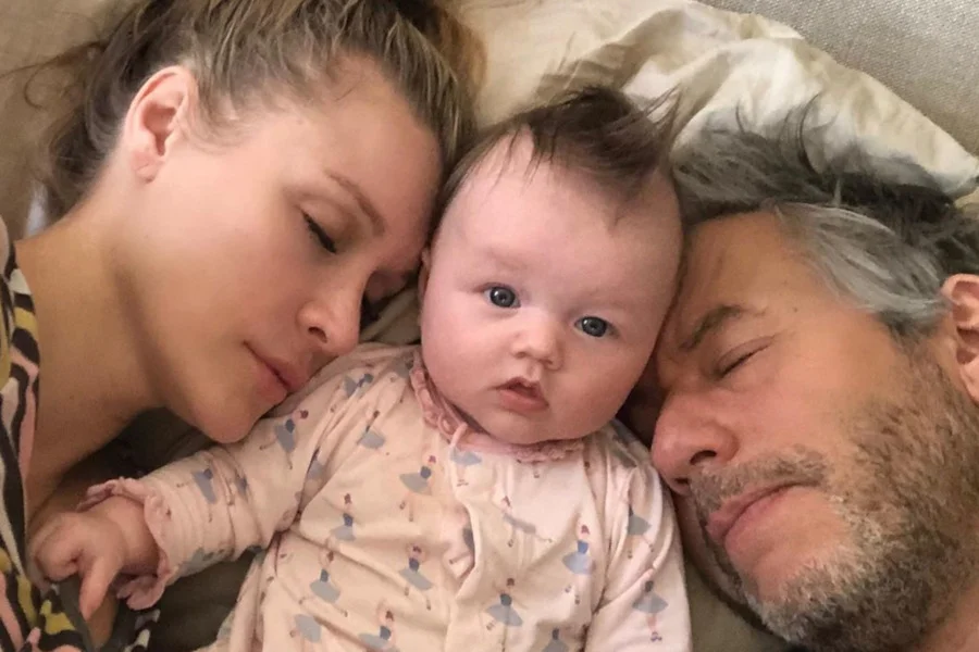 40-letnia Joanna Krupa i 50-letni Douglas Nunes w 2019 roku zostali rodzicami małej Ashy-Leigh