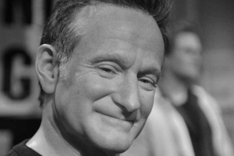 Robin Williams stał się celem fanatyków z powodu liberalnego światopoglądu i roli w filmie "Klatka dla ptaków".