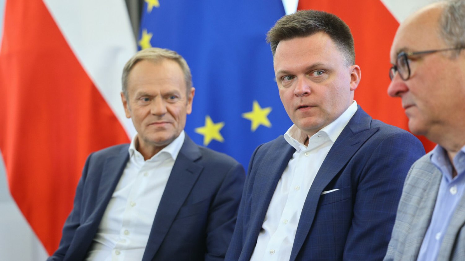 Donald Tusk (L), Szymon Hołownia (Ś), Włodzimierz Czarzasty (P)