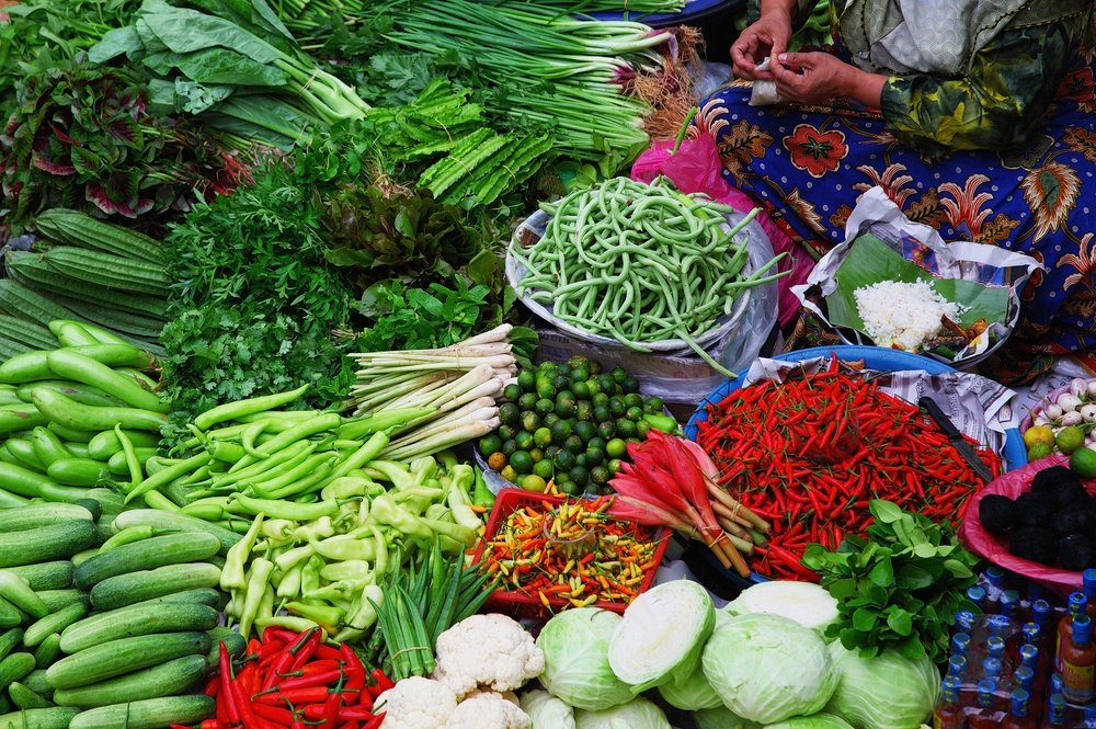 [url=http://shutr.bz/1qtQMJF] Świeże warzywa na targu w Malezji [/url]