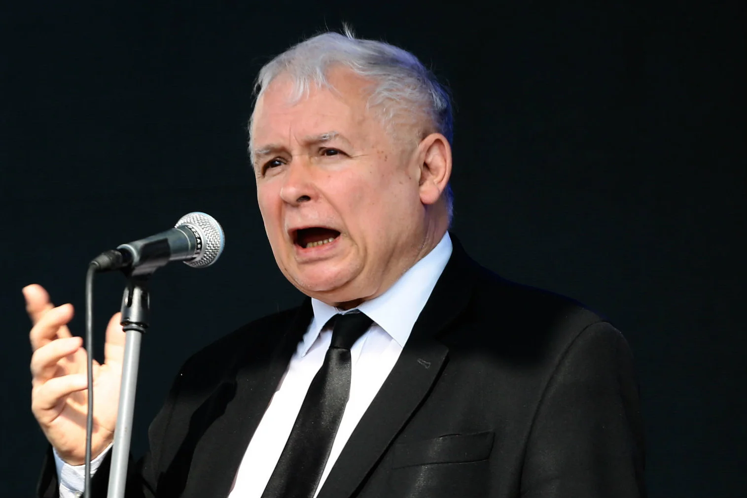 Partia Jarosława Kaczyńskiego chce "500 plus" dla emerytów. Wszystko kosztem najlepiej zarabiających.