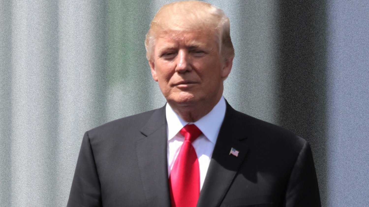 Trump chciał zbombardować Rosję?