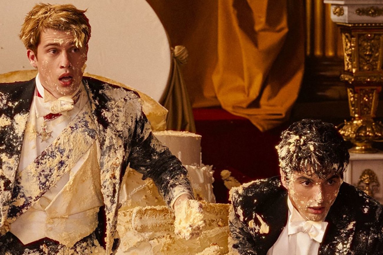 Zbliża się ekranizacja "Red, White and Royal Blue", która zadebiutuje na Prime Video.