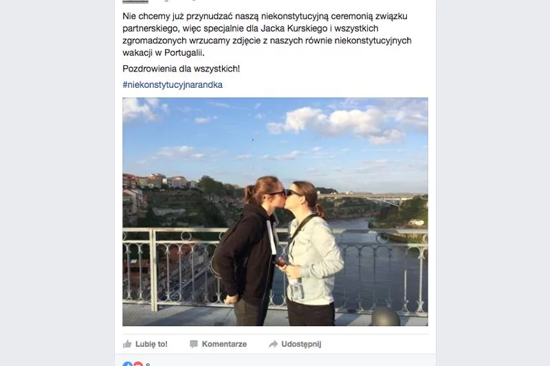 Kobiety, które zdecydowały się wziąć udział w akcji Kampanii Przeciw Homofobii