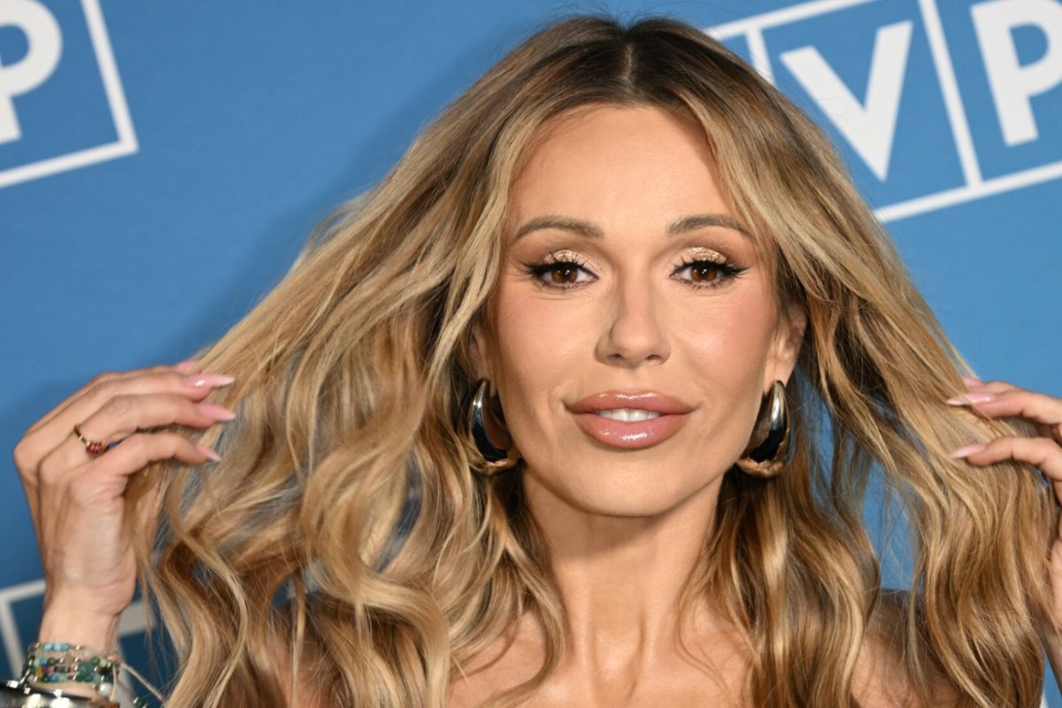 Doda twierdzi, iż wyleczyła Hashimoto suplementami. Znany lekarz komentuje jednoznacznie