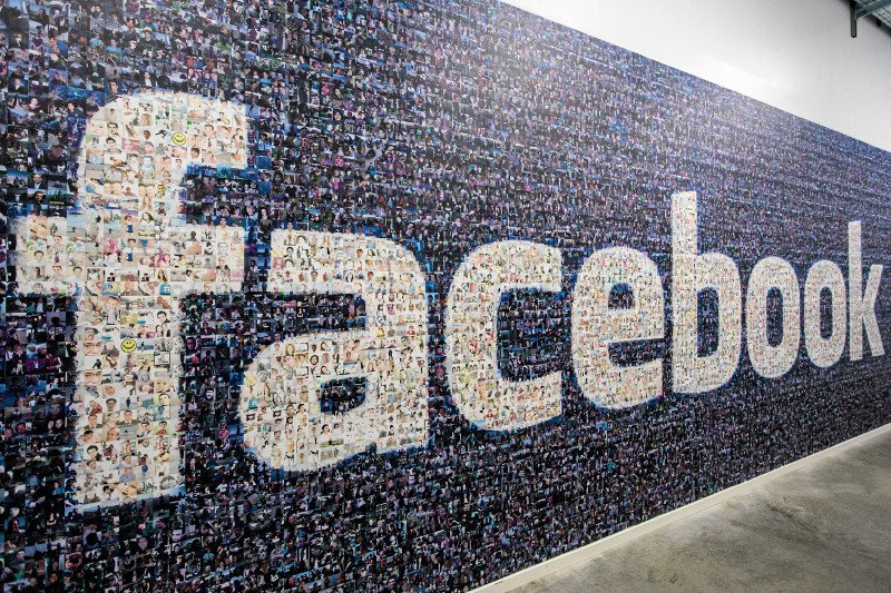 Jak usunąć Facebooka i Instagrama?