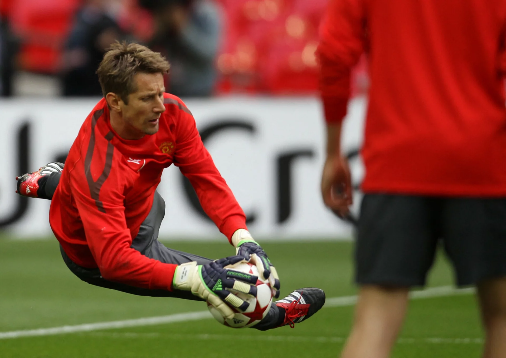 Edwin van der Sar trafił do szpitala.