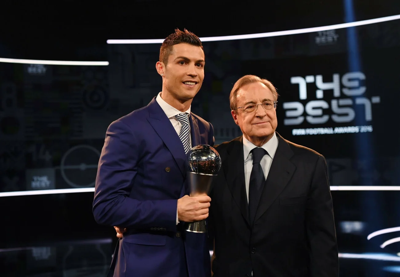 Cristiano Ronaldo i Florentino Perez, który zwykł nazywać go swoim synem. Jak się dowiadujemy, nie tylko