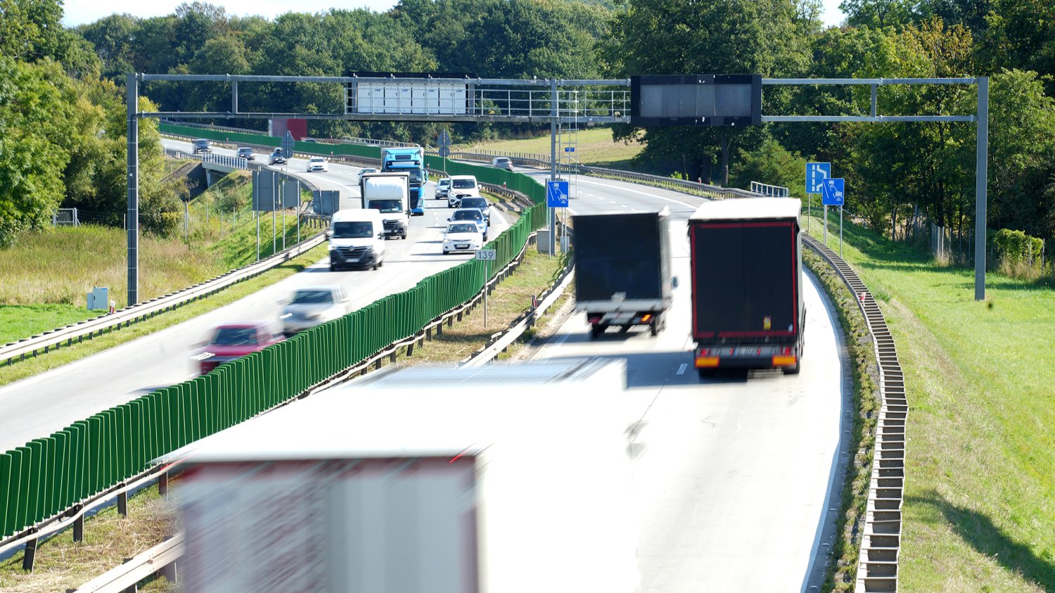 Gdzie są odcinkowe pomiary prędkości? Nowy uruchomiono pomiędzy węzłami Kąty Wrocławskie i Pietrzykowice na A4