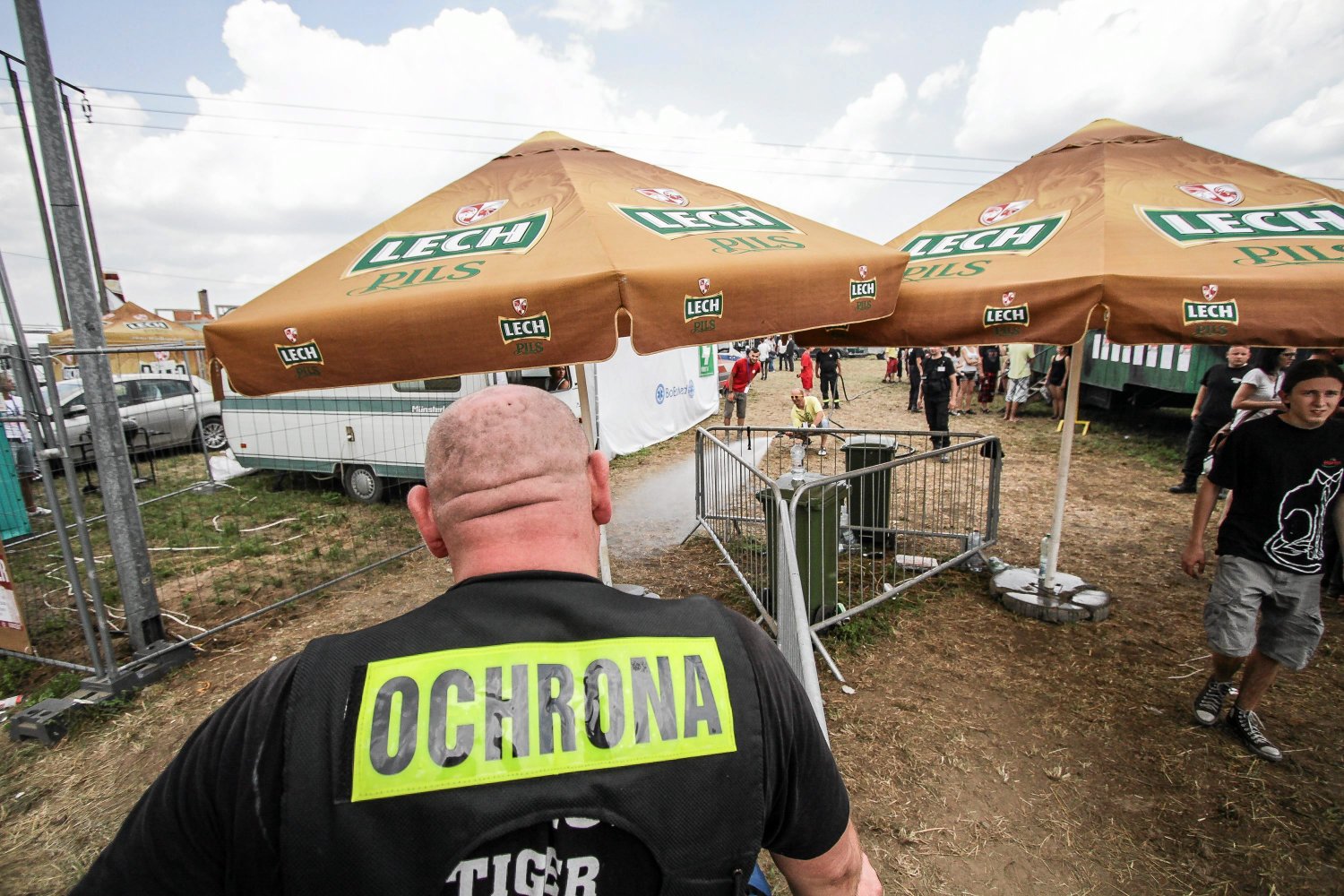 Ochroniarzom w Polsce brak zwykle odpowiednich kwalifikacji