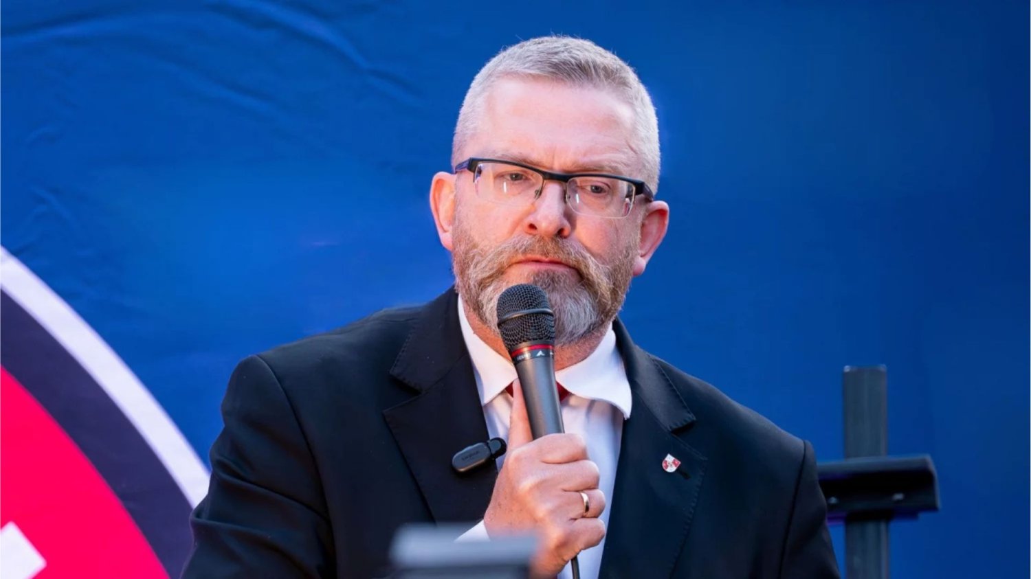 Europarlament zdecydował ws. immunitetu Grzegorza Brauna i nie tylko. Koniec taryfy ulgowej Grzegorz Braun