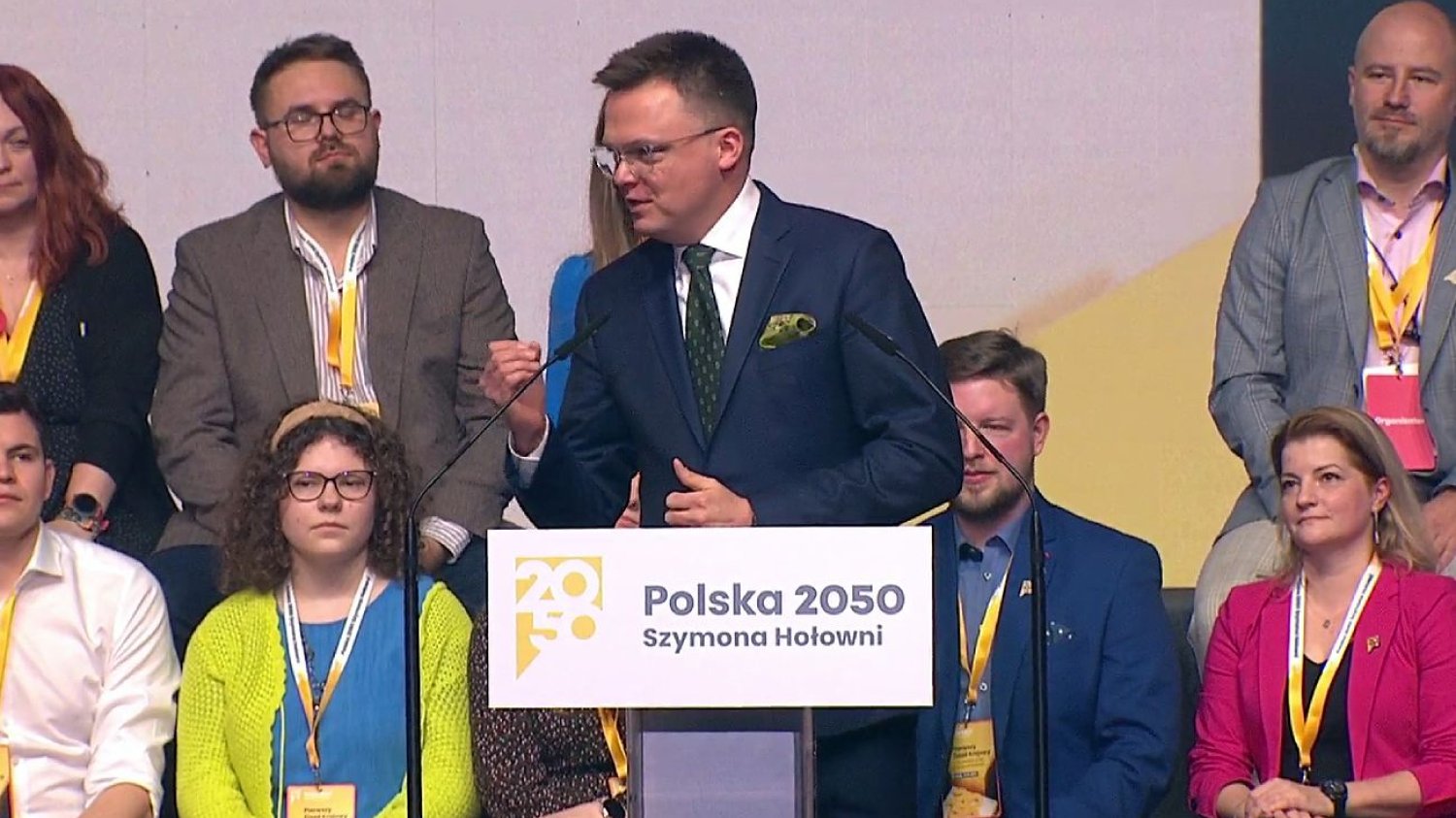 Szymon Hołownia odpowiedział Donaldowi Tuskowi.