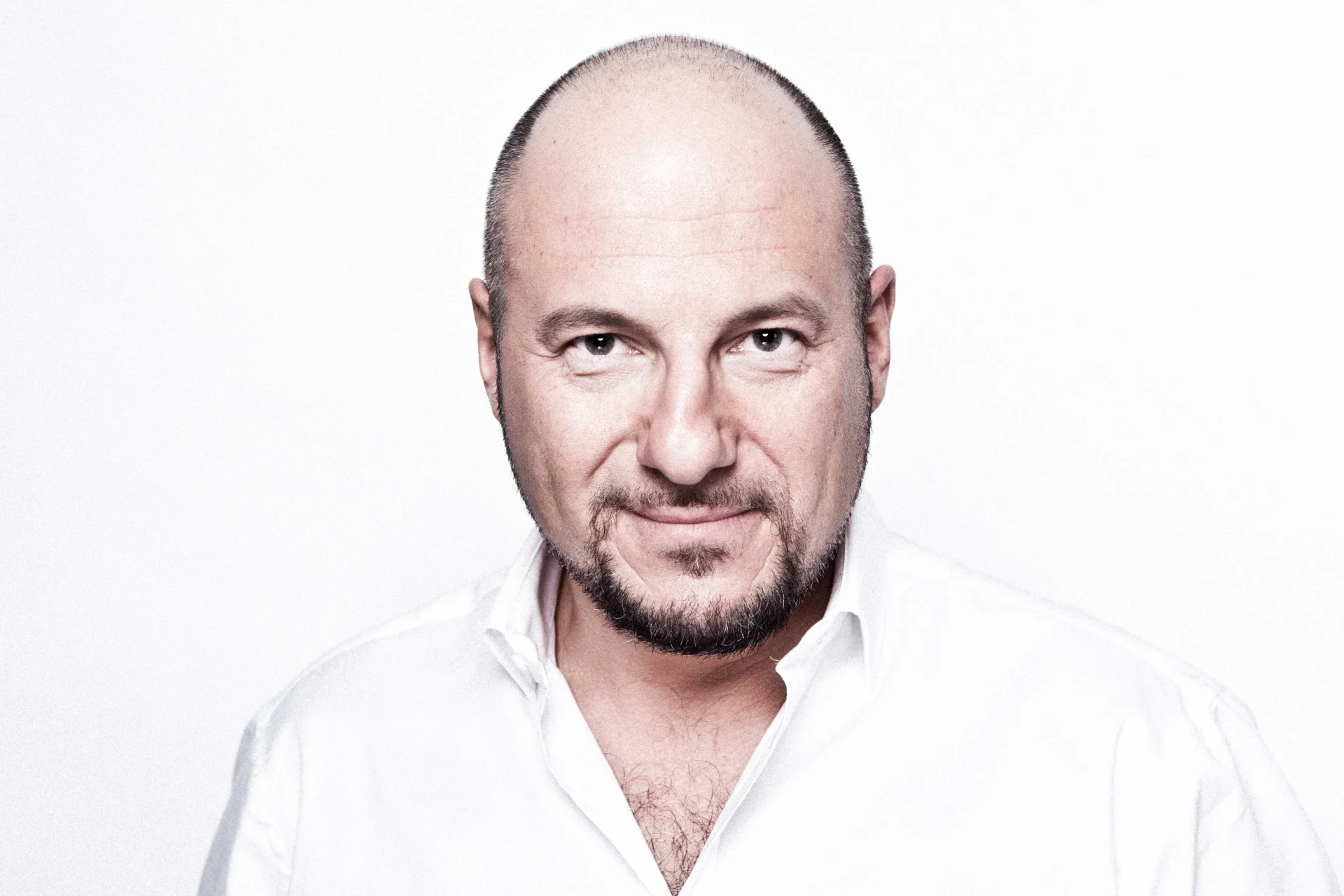 Piotr Gąsowski zadebiutował jako pisarz. W książce "Co mi w życie nie wyszło" zrobił rozliczenie ze swoim życiem.
