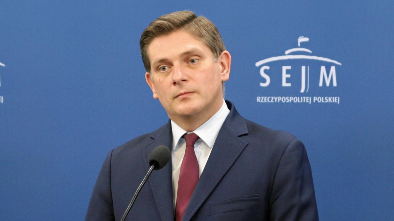 Bartosz Kownacki z PiS.