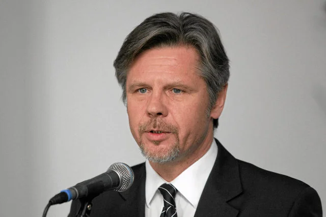Dyrektor IAM Paweł Potoroczyn stanowczo domaga się usunięcia nieprawdziwych informacji ze strony Ministerstwa Kultury i Dziedzictwa Narodowego