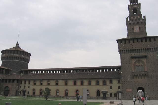 Malowidło Leonarda da Vinci odkryto na ścianie zamku Sforzów w Mediolanie.